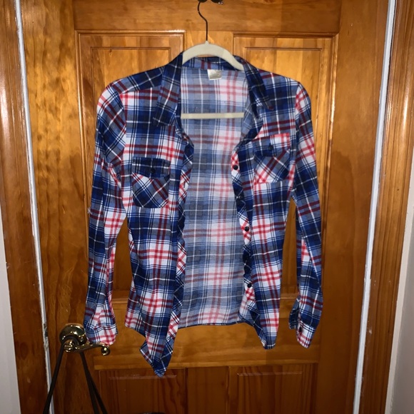 American Eagle Outfitters Tops - American Eagle Women’s Plaid Shirt Size Small